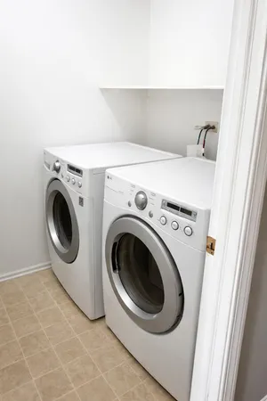 $2,150 | 1224 Inverrary Lane, Deerfield, IL 60015