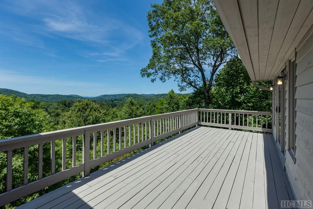 291 Hill Road Highlands, NC 28741 - Photo 23 of 31 Gallery Image 23