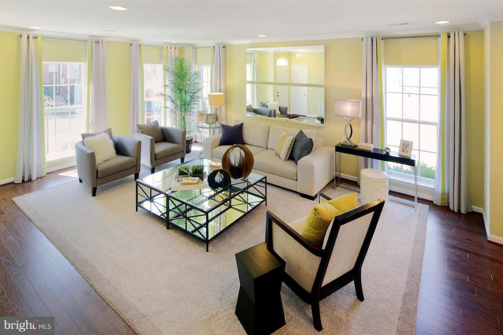 23522 Public House Road Clarksburg, MD 20871 - Photo 5 of 13 Great Room