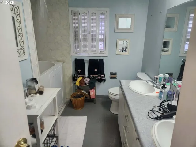 $650,000 | Undisclosed Address, Washougal, WA 98671