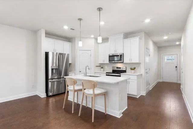 $2,500 | 4512 Skywood Lane, Nashville, TN 37207