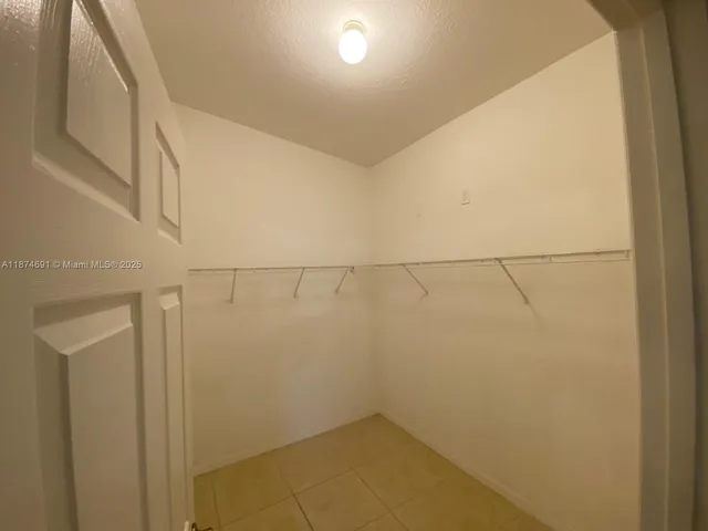 $2,500 | 6432 Las Palmas Way, Port St. Lucie, FL 34952