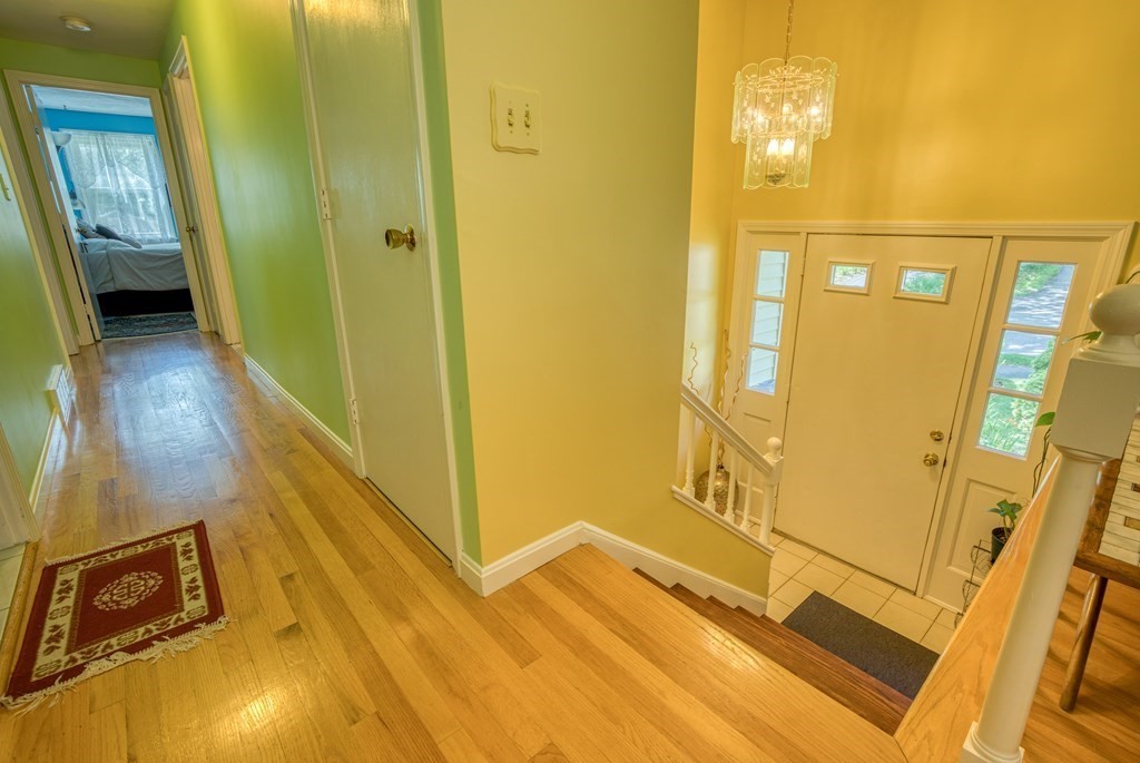 55 Valentine Road Northborough, MA 01532 - Photo 11 of 36 Gallery Image 11