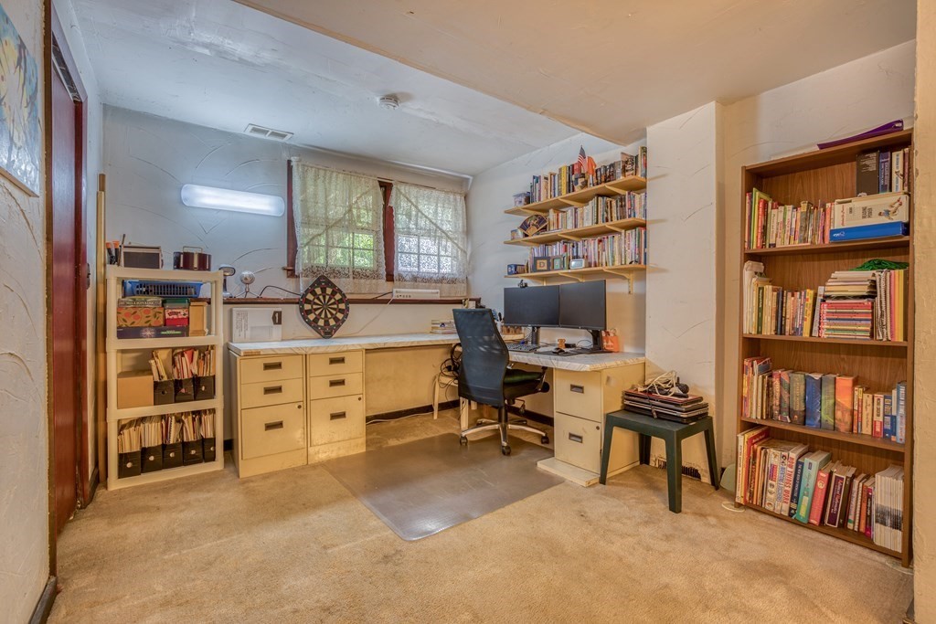55 Valentine Road Northborough, MA 01532 - Photo 24 of 36 Gallery Image 24