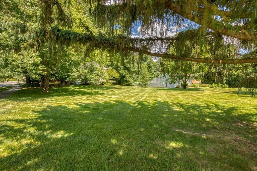 55 Valentine Road Northborough, MA 01532 - Photo 30 of 36 Gallery Image 30