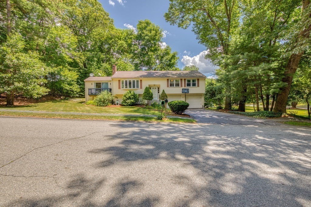 55 Valentine Road Northborough, MA 01532 - Photo 33 of 36 Gallery Image 33
