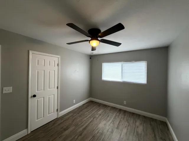 $329,900 | 930 I Street, Sanger, CA 93657