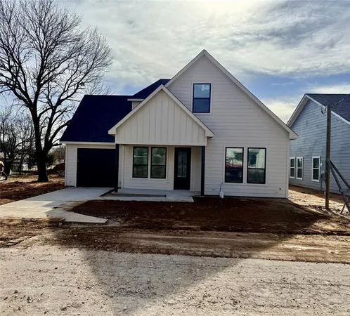 $239,000 | 203 West Cherry Street, Nocona, TX 76255