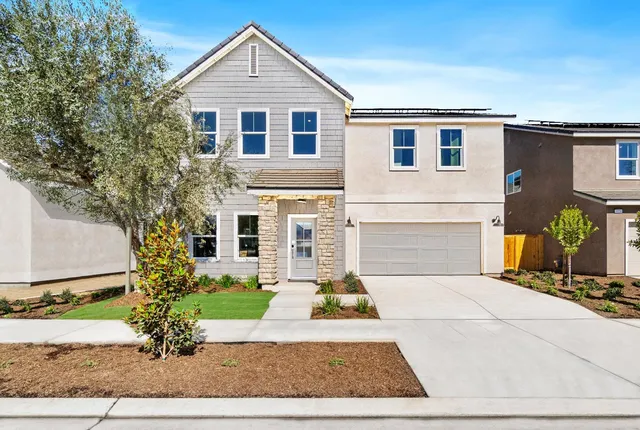 $679,950 | 1053 Springtime Avenue, Clovis, CA 93619