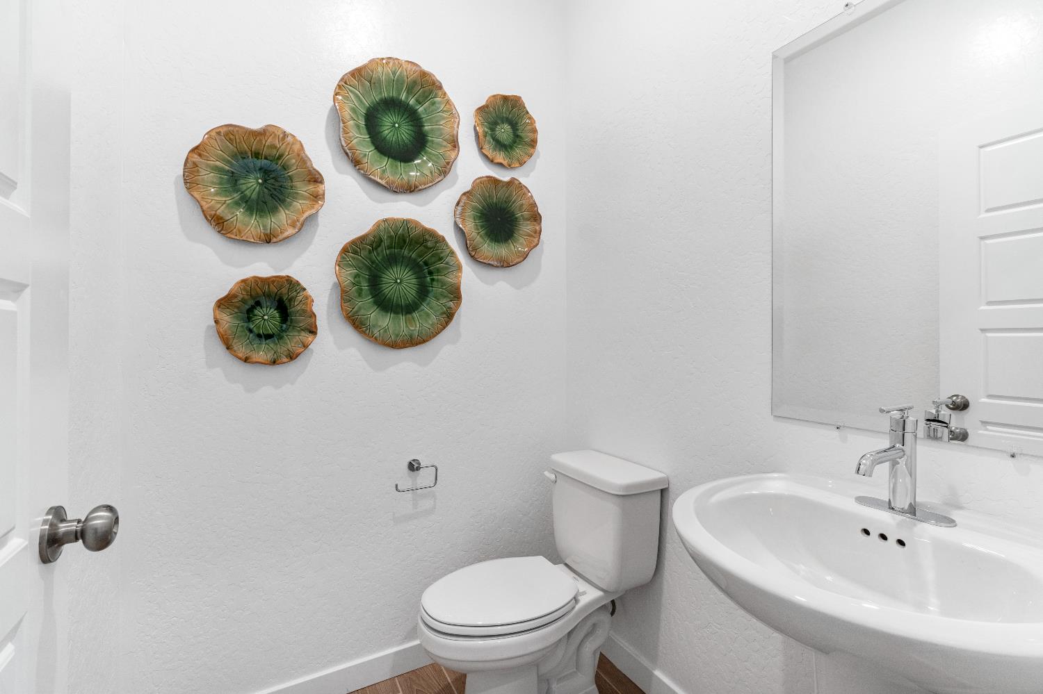 1053 Springtime Avenue Clovis, CA 93619 - Photo 17 of 42