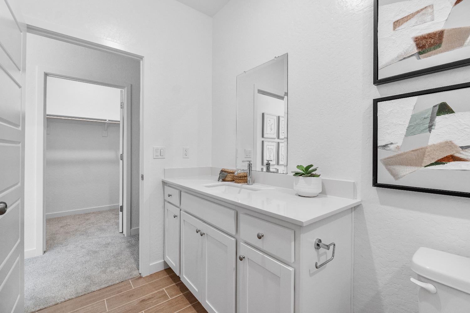 1053 Springtime Avenue Clovis, CA 93619 - Photo 22 of 42