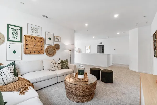 $679,950 | 1053 Springtime Avenue, Clovis, CA 93619