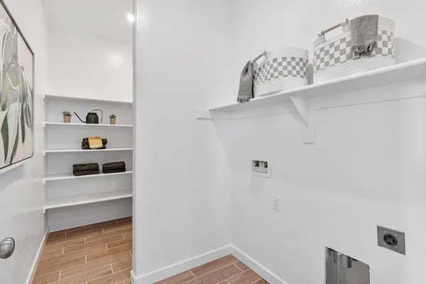 $679,950 | 1053 Springtime Avenue, Clovis, CA 93619