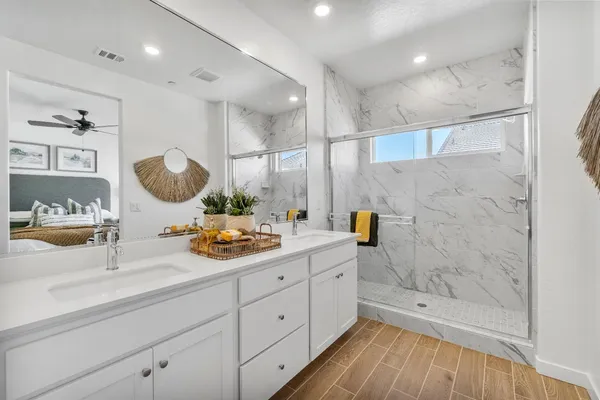 $679,950 | 1053 Springtime Avenue, Clovis, CA 93619