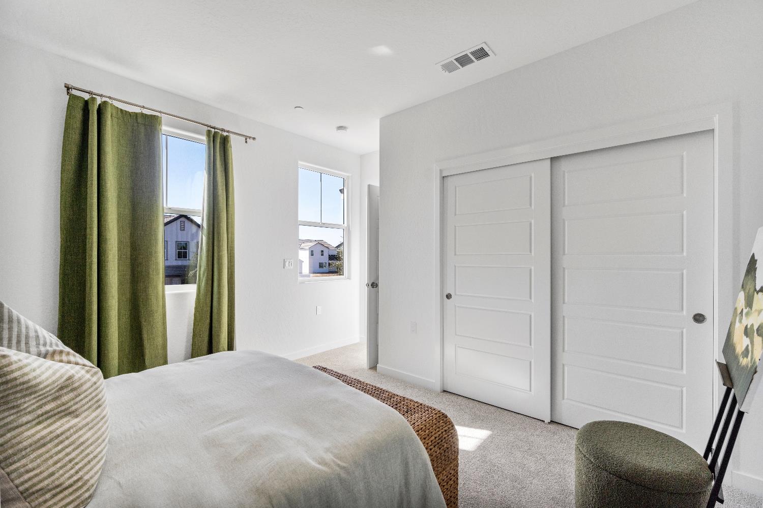 1053 Springtime Avenue Clovis, CA 93619 - Photo 39 of 42