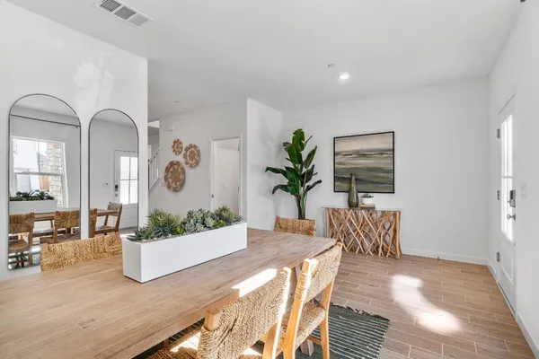 $679,950 | 1053 Springtime Avenue, Clovis, CA 93619