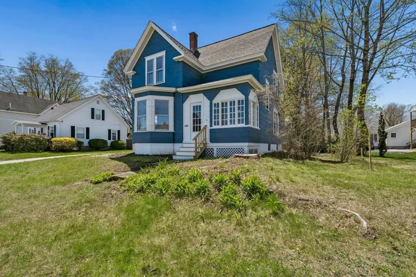 $525,000 | 4 Princeton Street, Concord, NH 03301