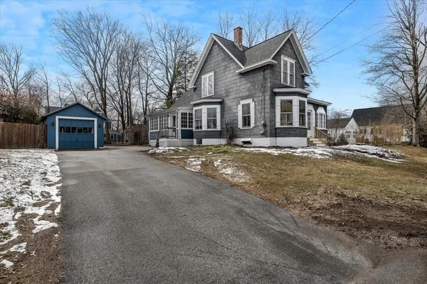 $525,000 | 4 Princeton Street, Concord, NH 03301