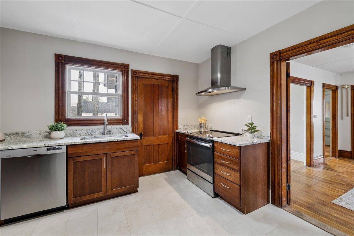 4 Princeton Street Concord, NH 03301 - Photo 7 of 31