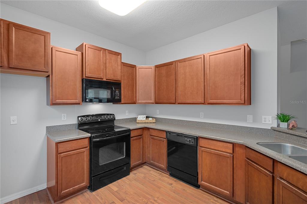 7631 Red Mill Circle New Port Richey, FL 34653 - Photo 7 of 27