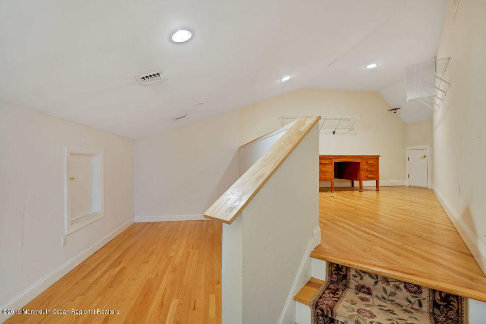 22 Country Road Manahawkin, NJ 08050 - Photo 21 of 58 070_dsc04156 - Copy