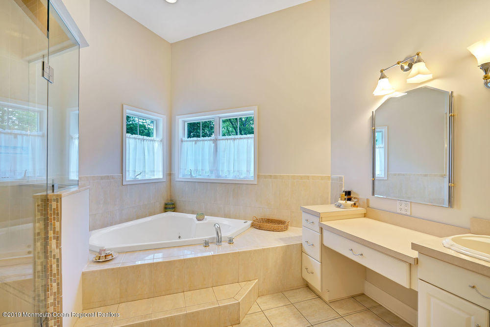 22 Country Road Manahawkin, NJ 08050 - Photo 24 of 58 037_dsc03976 - Copy