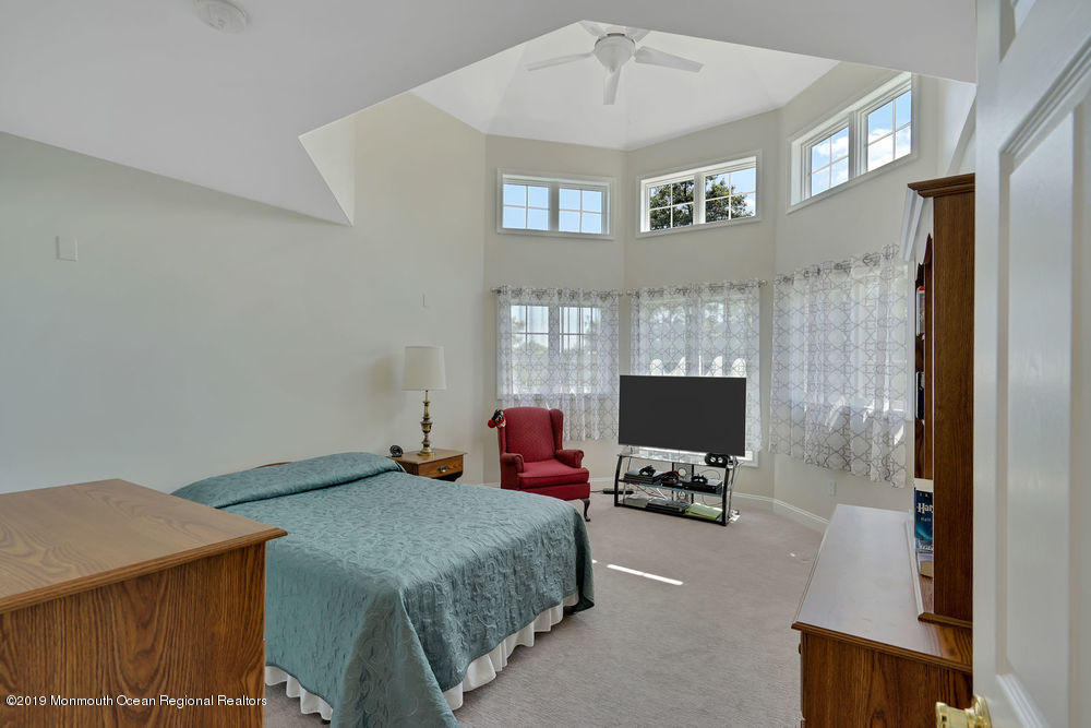 22 Country Road Manahawkin, NJ 08050 - Photo 39 of 58 097_dsc04311