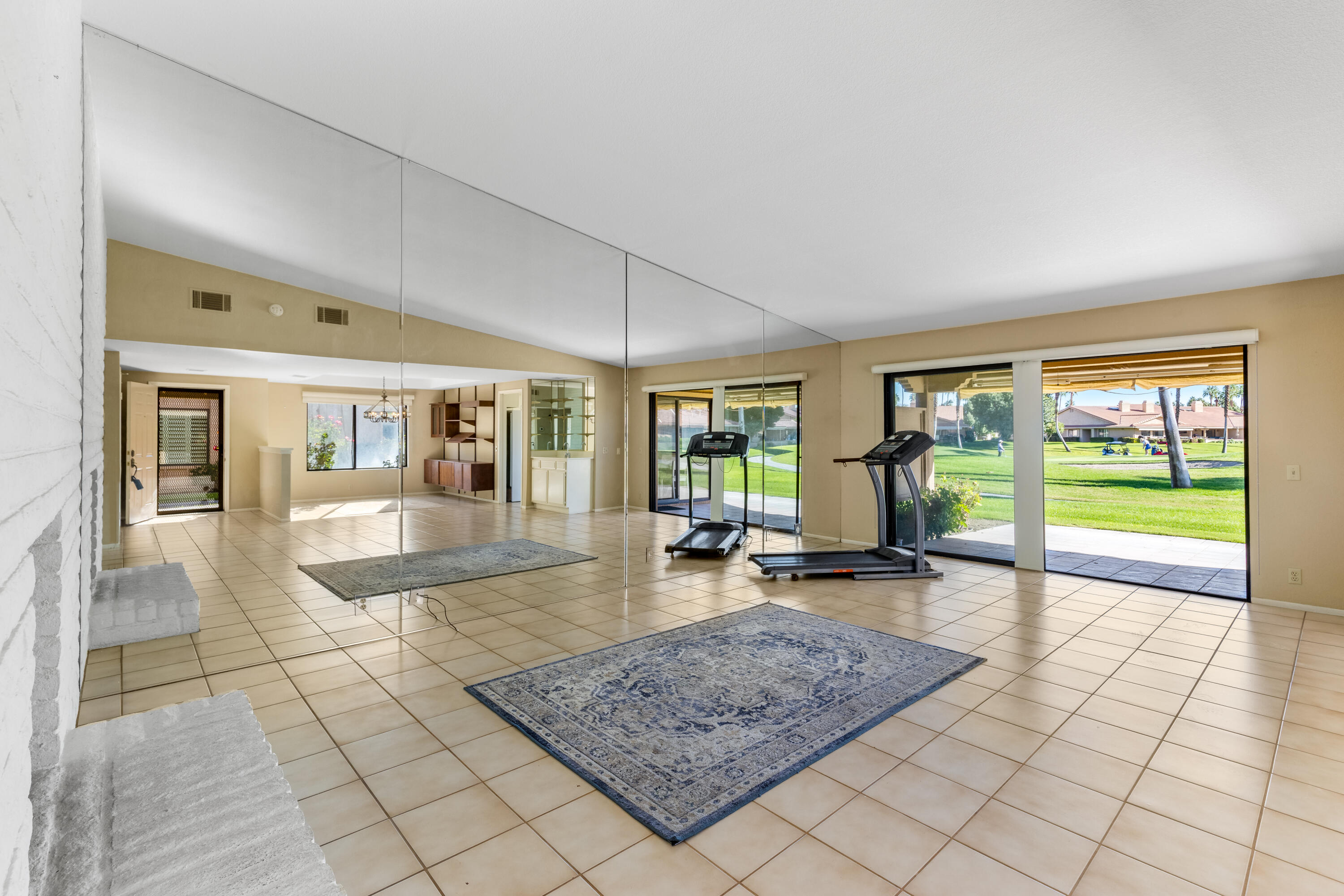 110 Conejo Circle Palm Desert, CA 92260 - Photo 11 of 66 1N4A8973