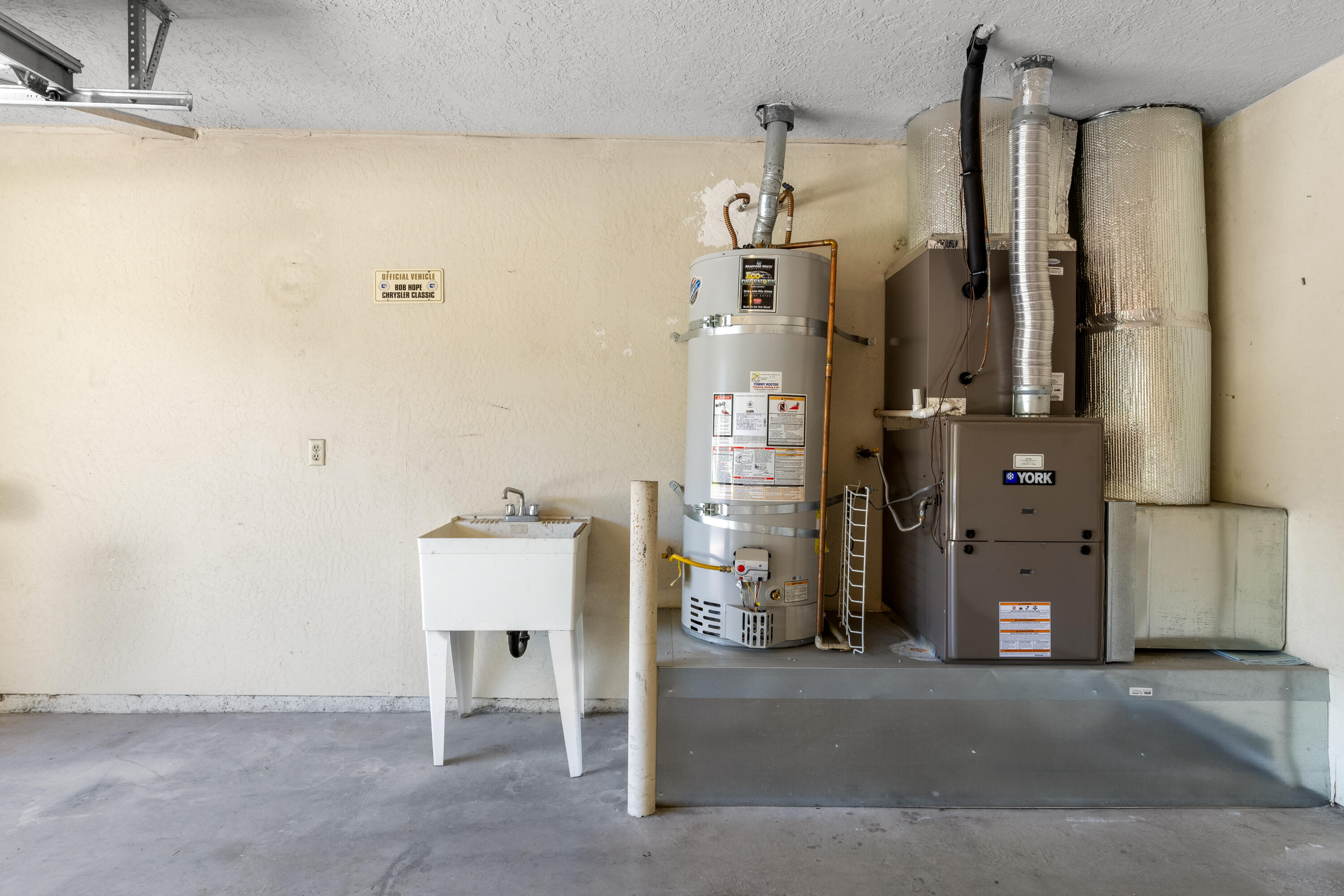 110 Conejo Circle Palm Desert, CA 92260 - Photo 46 of 66 1N4A9189