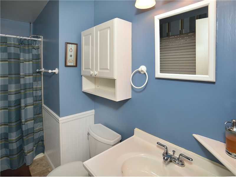 2045 Haymaker Road Monroeville, PA 15146 - Photo 15 of 21 Master Bath/Spa.