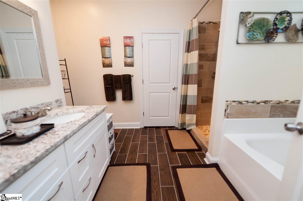 723 Elam Way Moore, SC 29369 - Photo 19 of 32 Gallery Image 19