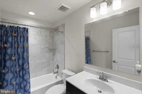 $420,000 | 11279 St Luke Drive, White Plains, MD 20695