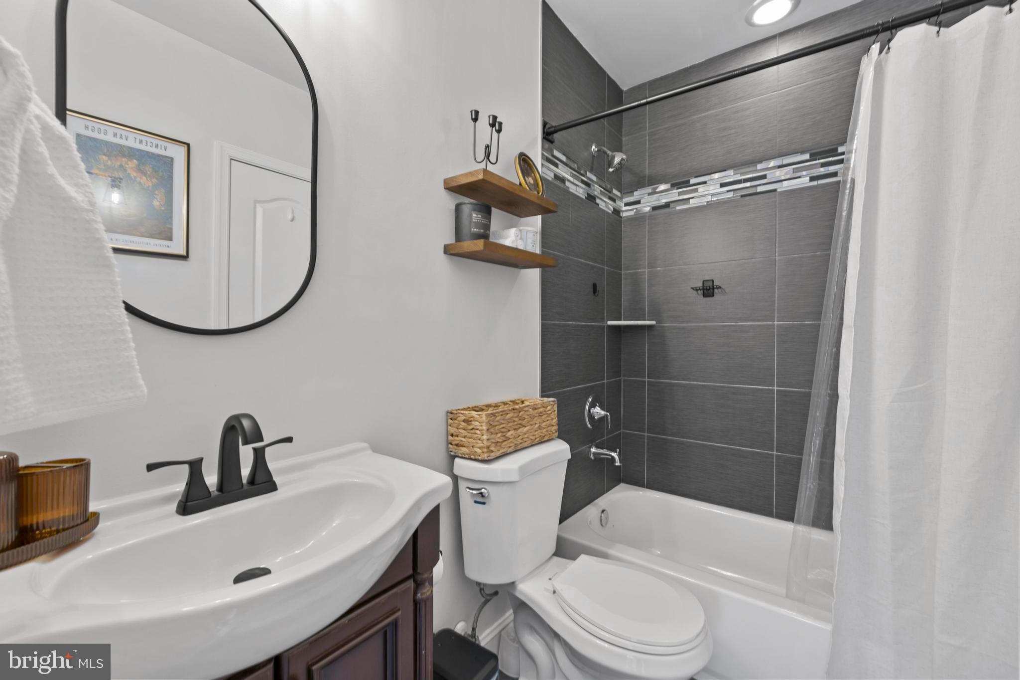 1363 Childress Street Northeast, Unit 1 Washington, DC 20002 - Photo 19 of 37