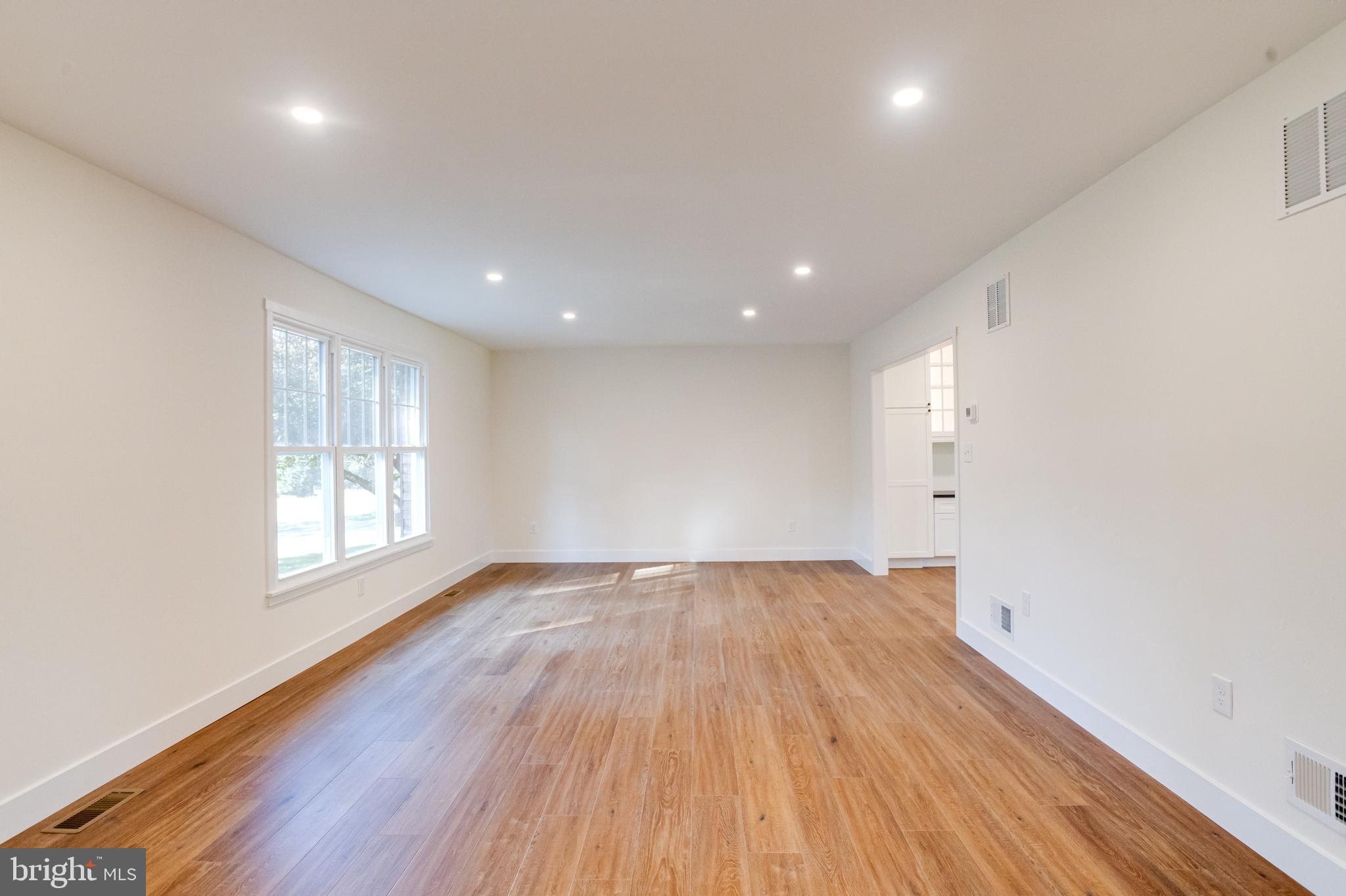 3428 Keyser Road Pikesville, MD 21208 - Photo 8 of 76 Gallery Image 8