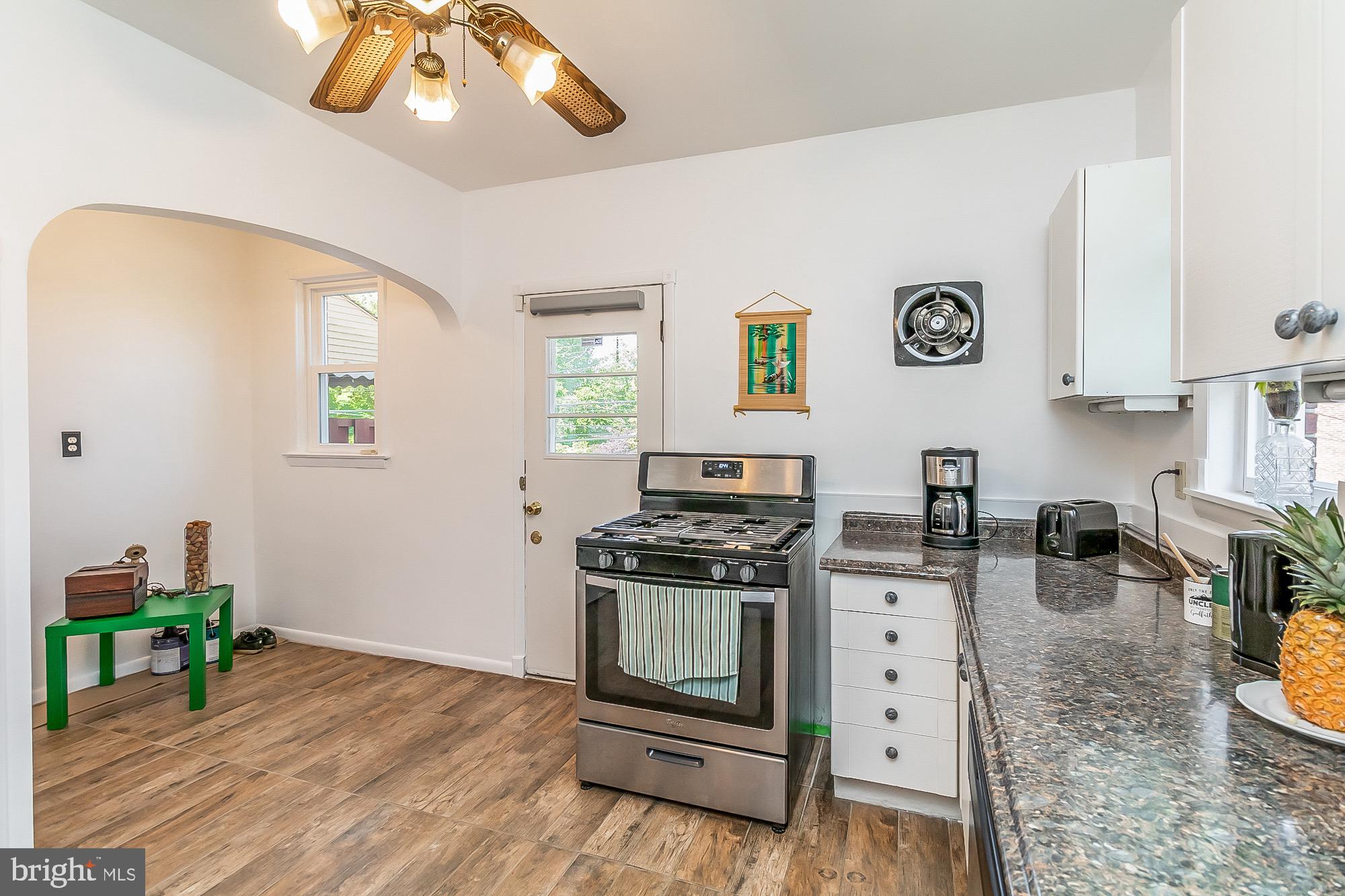 4634 Harcourt Road Baltimore, MD 21214 - Photo 18 of 40 Gallery Image 18