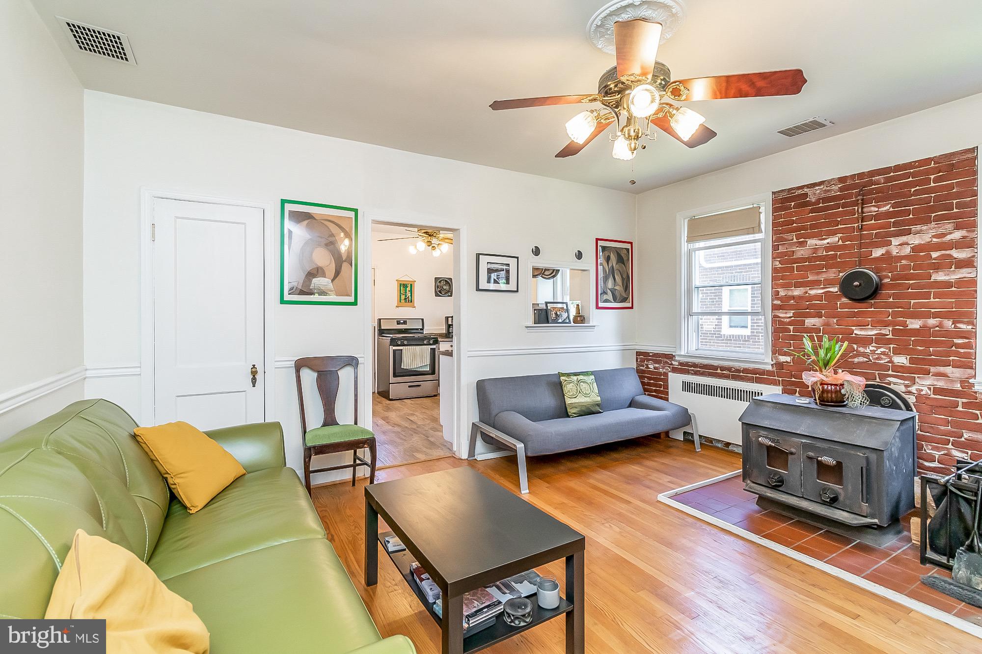 4634 Harcourt Road Baltimore, MD 21214 - Photo 8 of 40 Gallery Image 8