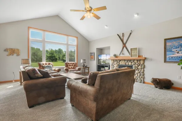 $814,900 | 18863 Meadowlark Road, Thompsonville, MI 49683
