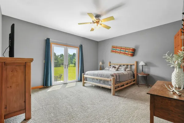 $814,900 | 18863 Meadowlark Road, Thompsonville, MI 49683