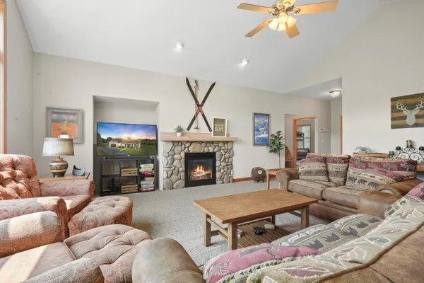 $814,900 | 18863 Meadowlark Road, Thompsonville, MI 49683