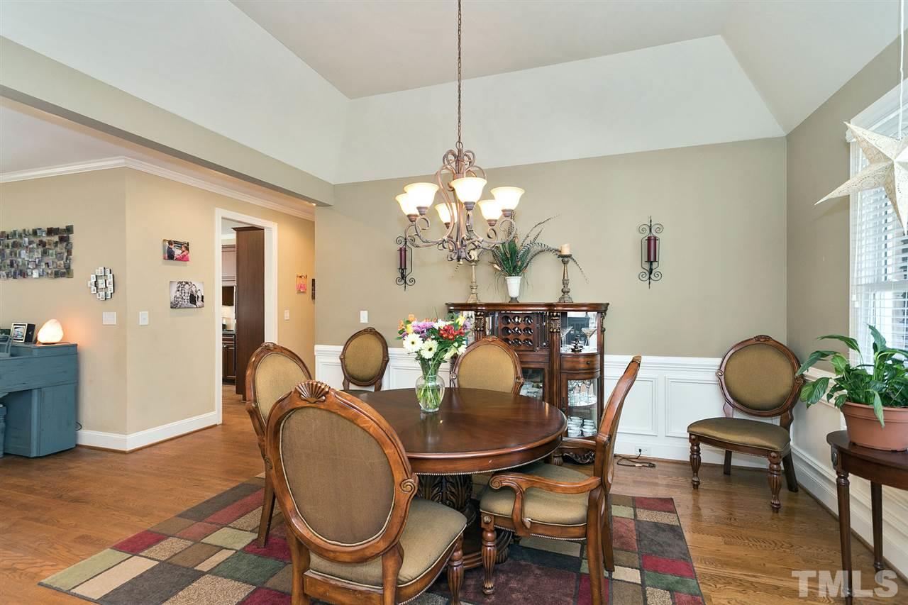 745 Powell Drive Raleigh, NC 27606 - Photo 3 of 25 Gallery Image 3