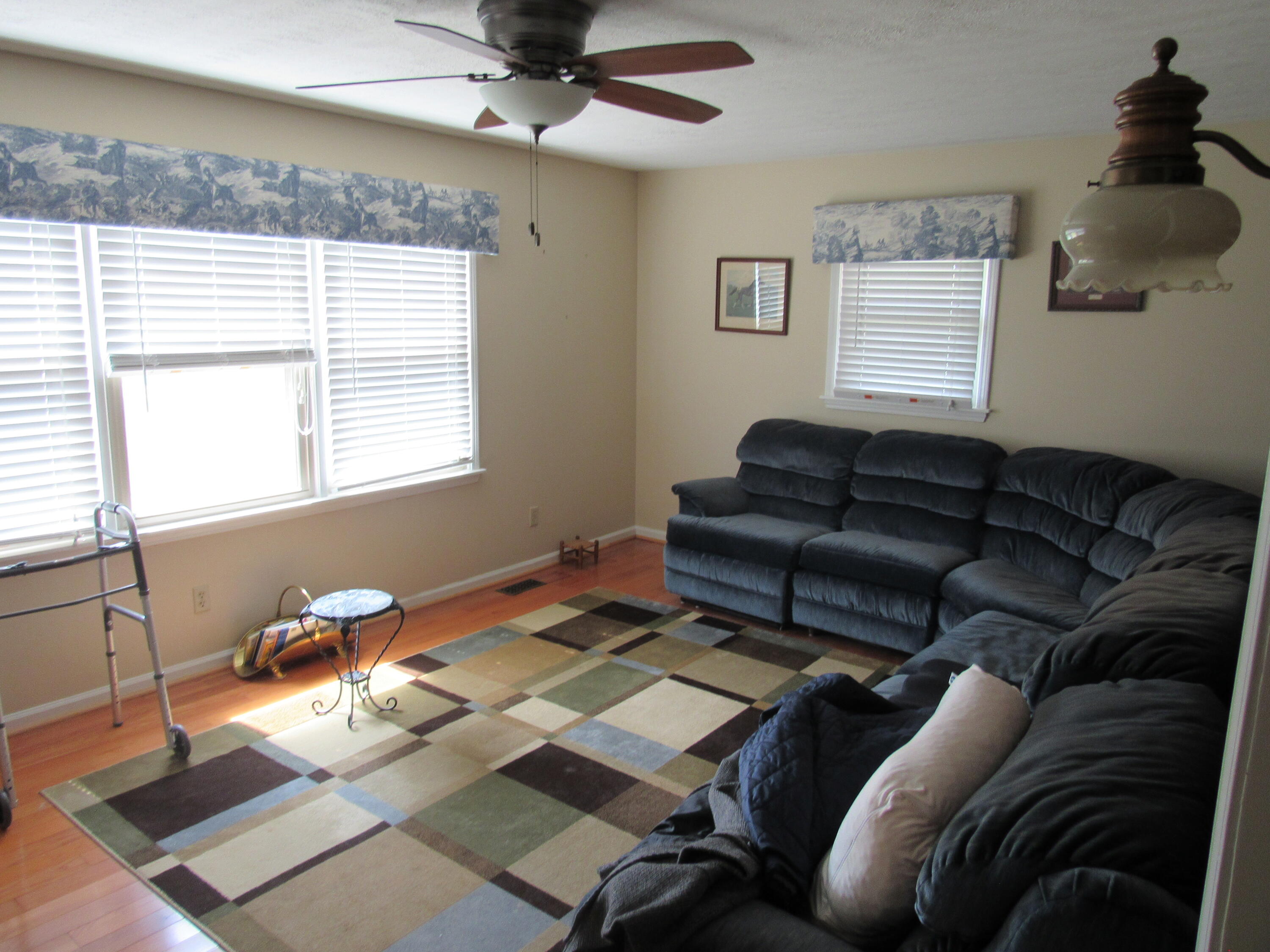 5960 Van Meter Road Winchester, KY 40391 - Photo 11 of 44 5960 VM 38