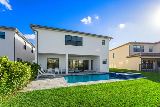 $14,900 | 8317 Fishers Is Way, Boca Raton, FL 33434