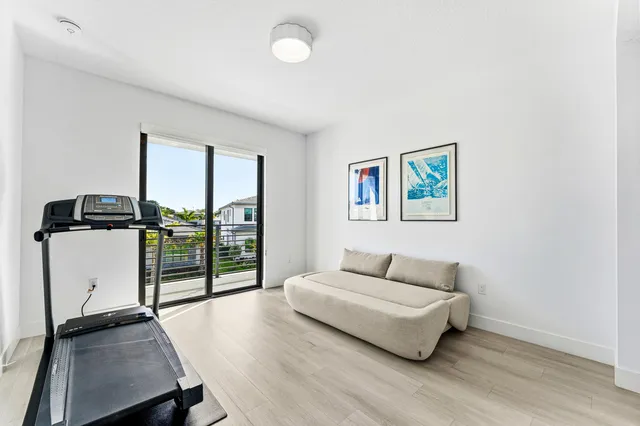 $14,900 | 8317 Fishers Is Way, Boca Raton, FL 33434