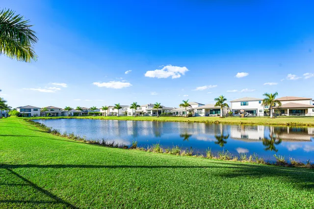 $14,900 | 8317 Fishers Is Way, Boca Raton, FL 33434