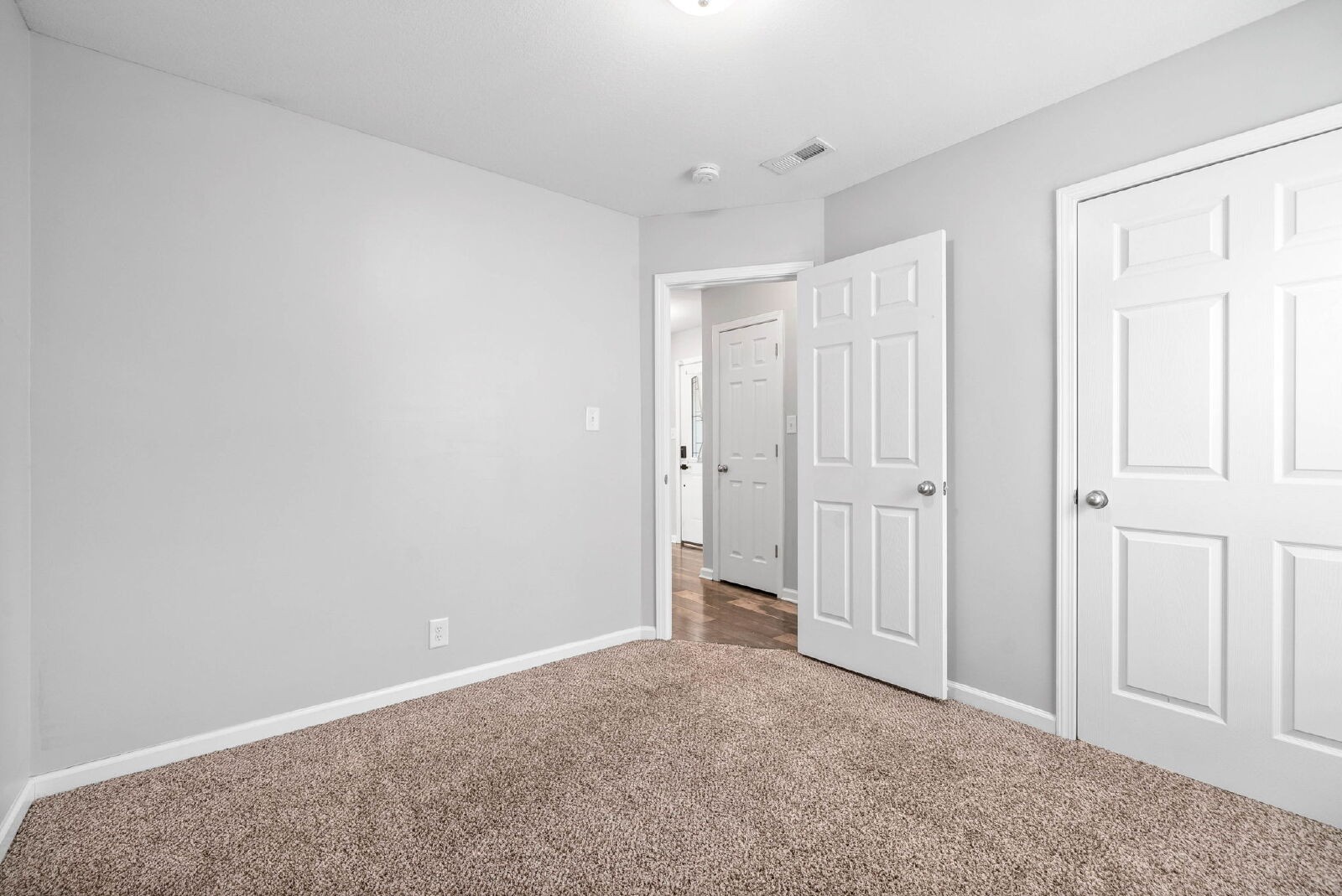 935 Hugh Hunter Road Oak Grove, KY 42262 - Photo 22 of 26