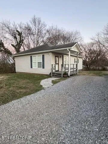 $249,000 | 102 Pinedale Street, Maryville, TN 37801