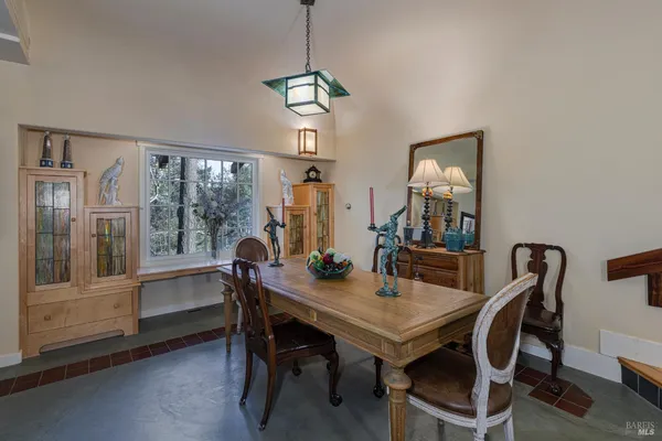 $1,795,000 | 5779 Trailwood Drive, Santa Rosa, CA 95404