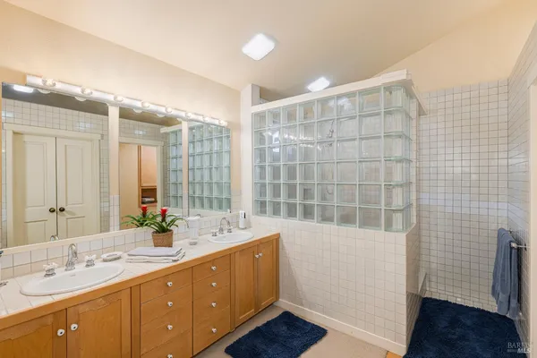 $1,795,000 | 5779 Trailwood Drive, Santa Rosa, CA 95404