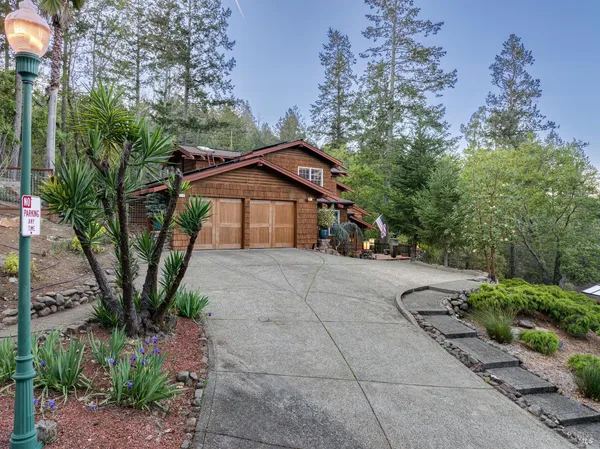 $1,795,000 | 5779 Trailwood Drive, Santa Rosa, CA 95404