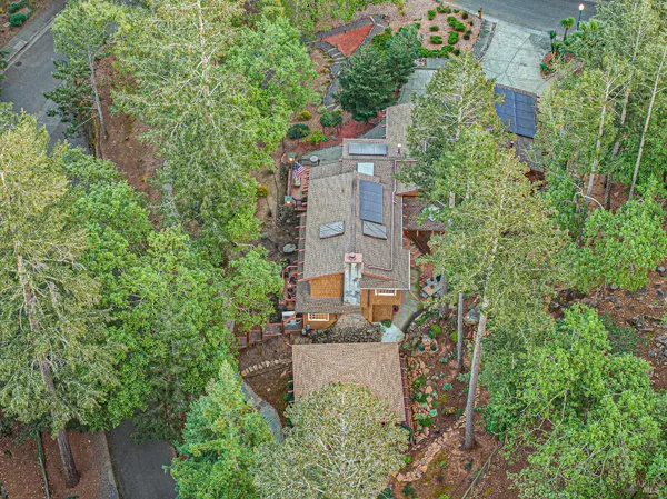 $1,795,000 | 5779 Trailwood Drive, Santa Rosa, CA 95404
